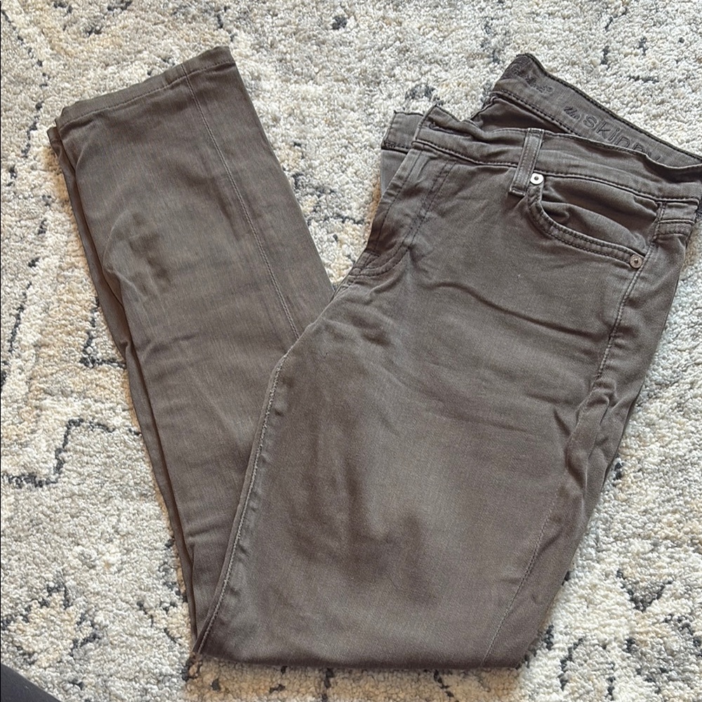 Gently Worn 7 For All Mankind Skinny Jeans - 28
